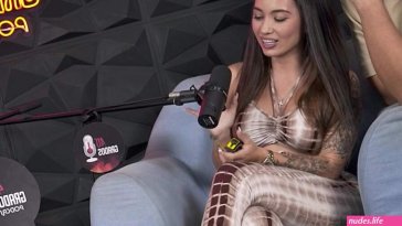 Karol rosado riding 84