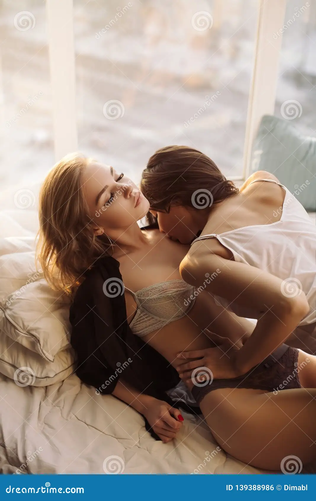 Very hot lesbian