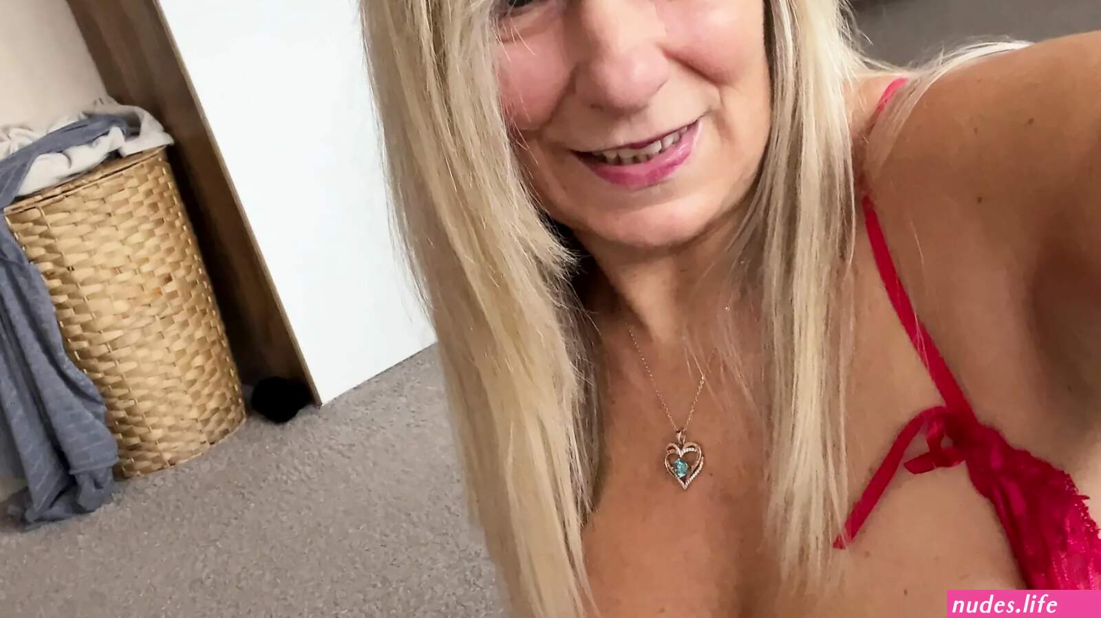 Anlella sagra nude vip