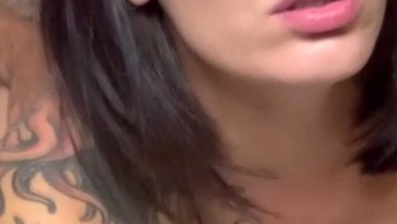 Effycutiexx blowjob 105