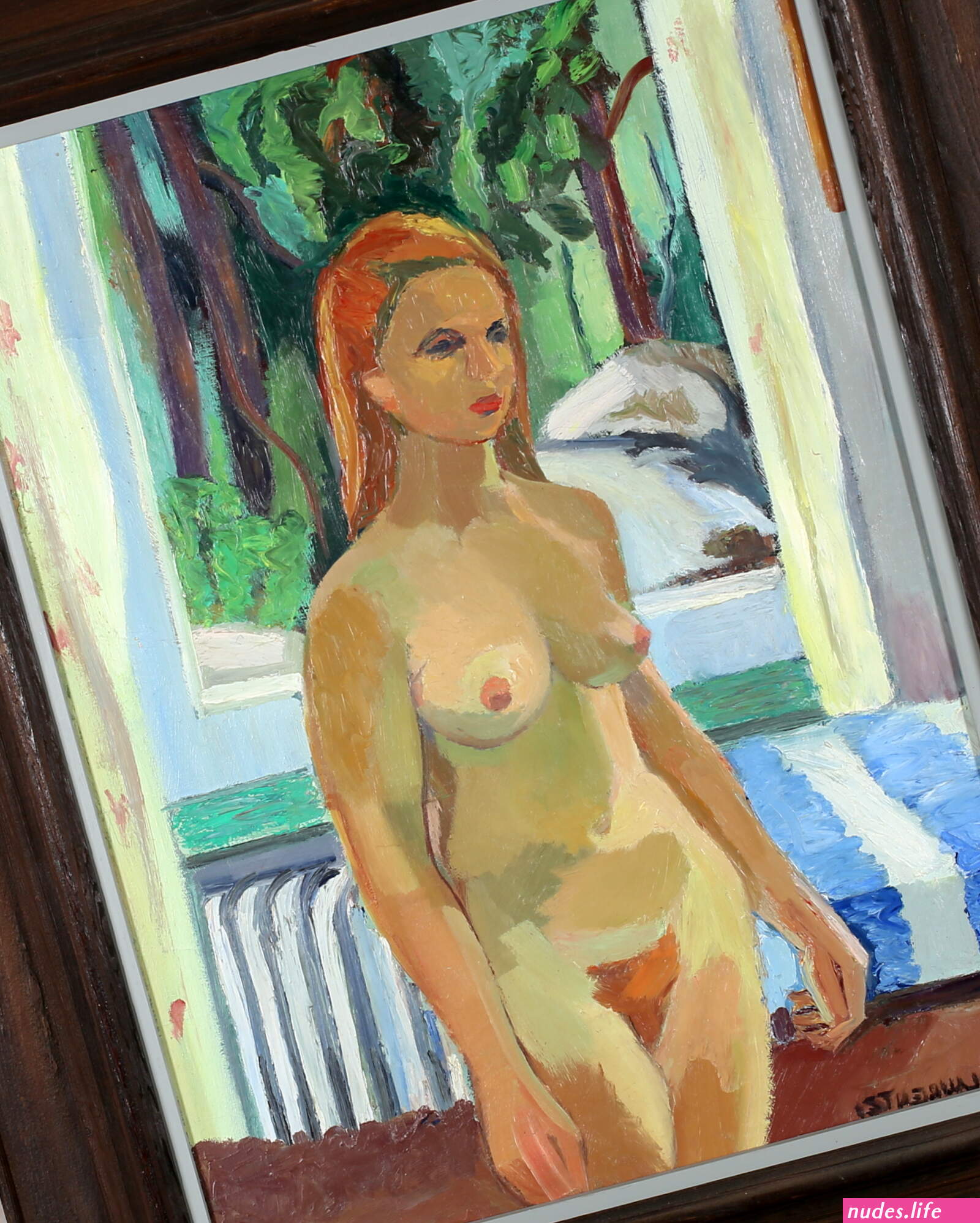 Nude model 1015