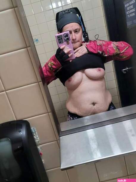 OnlyFans – Desiree / @lovingmom88