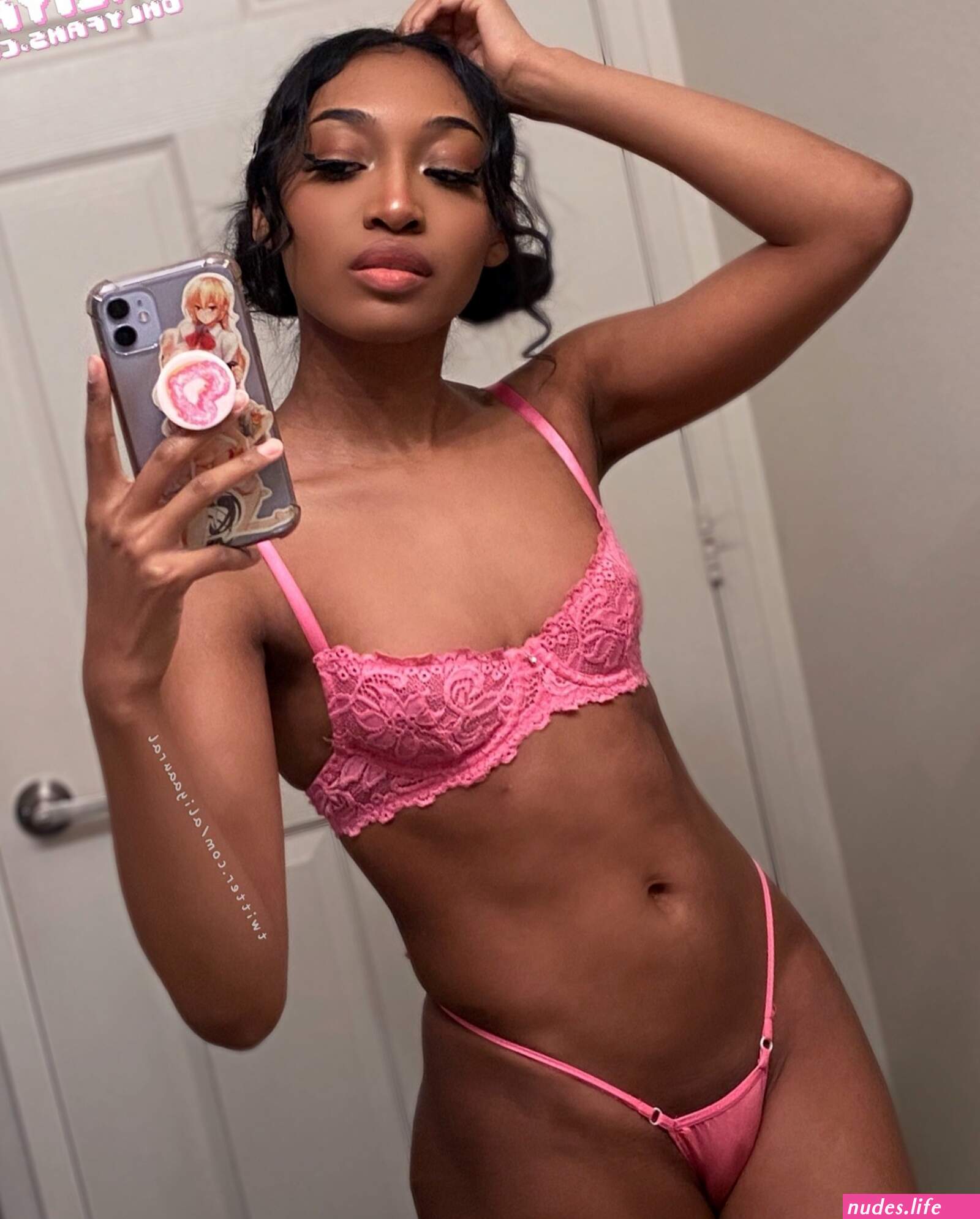 Aliyaaural onlyfans gallery