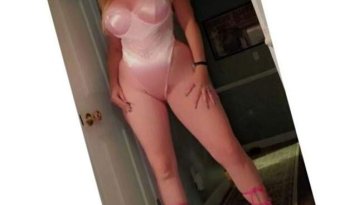 OnlyFans – Mizz Erotique / @erotiqued